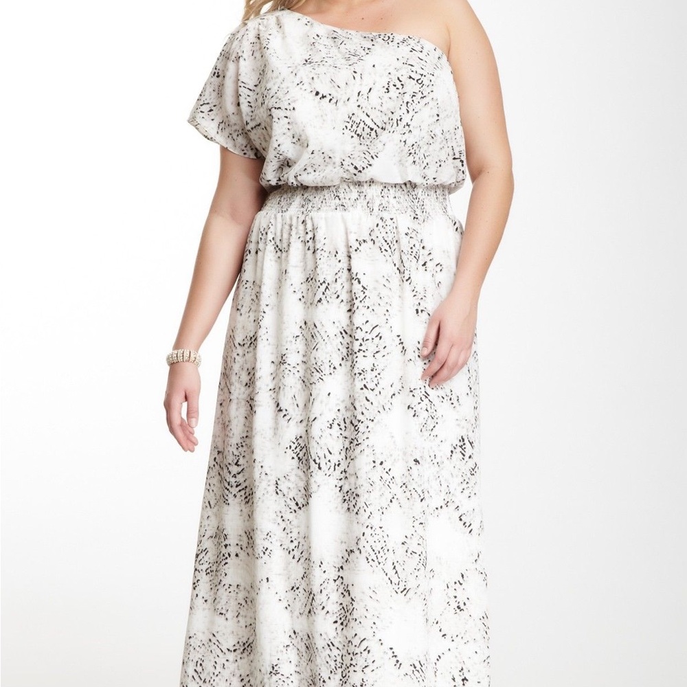 White and Black Jessica Simpson One Shoulder Maxi